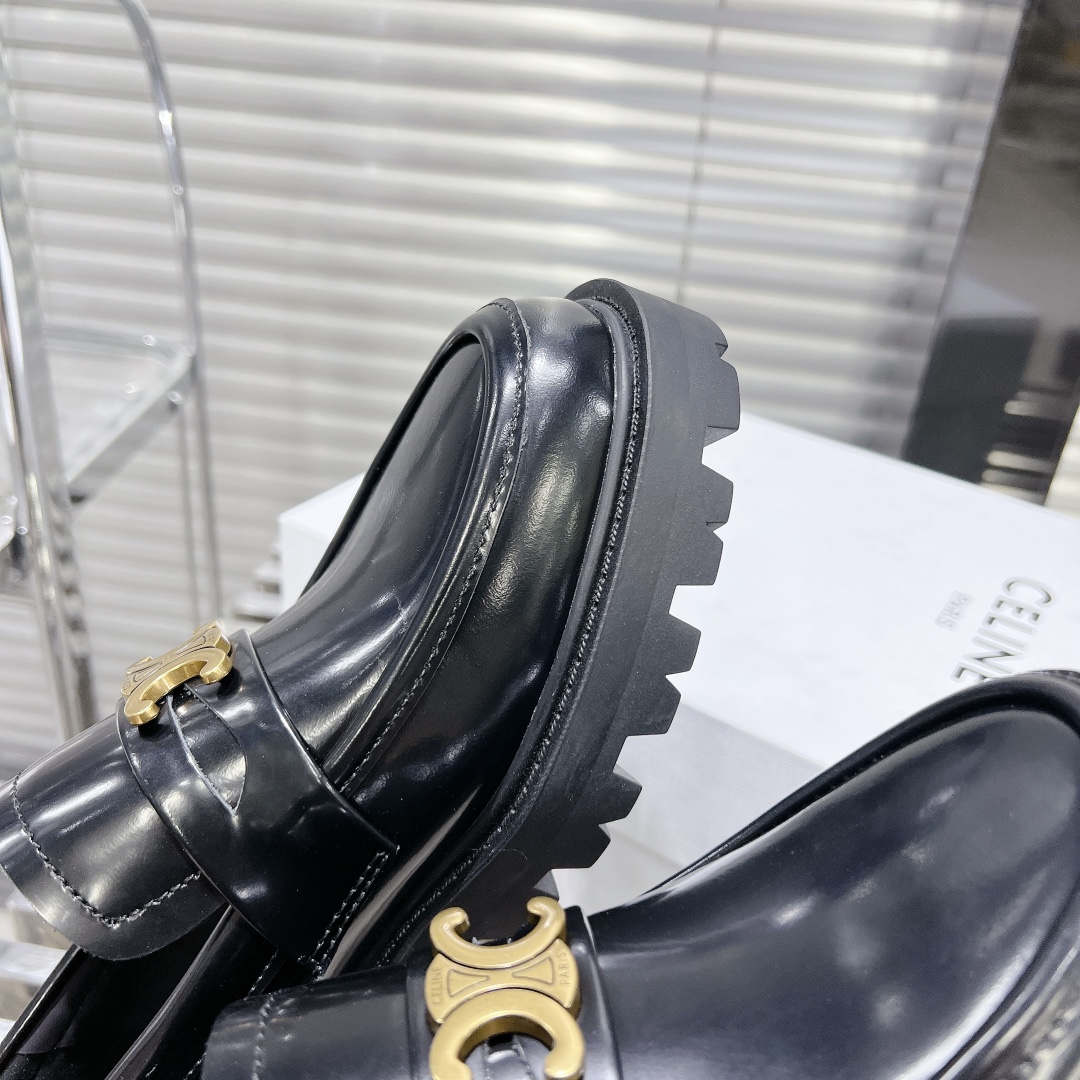 Women's high heels